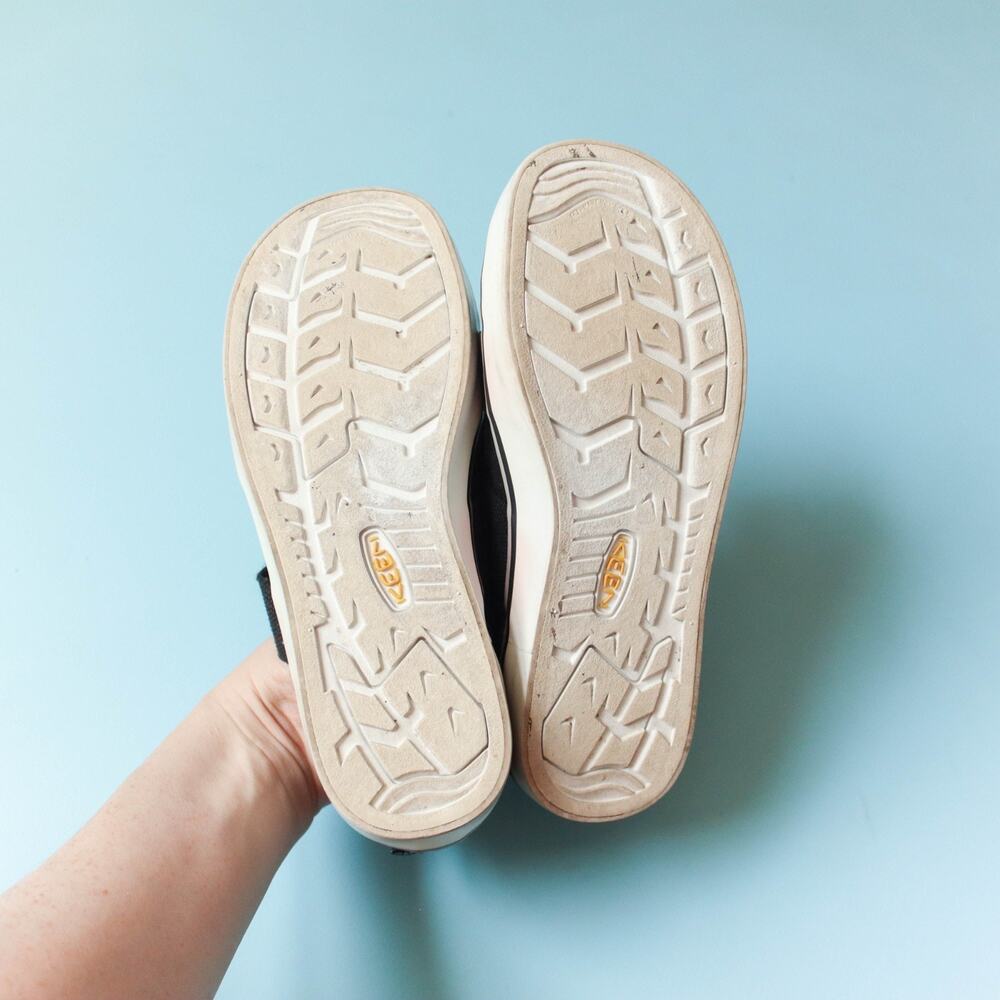 Keen Elsa III Gore Slip On Casual Sneaker Womens 7.5 Comfort Basic Capsule - Picture 6 of 7